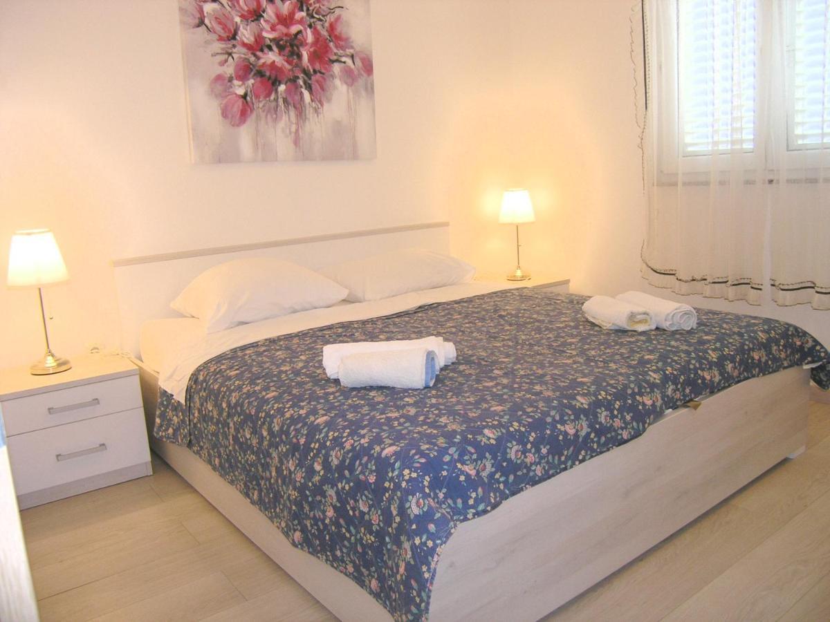 Apartments Sokolovic 크르크 외부 사진