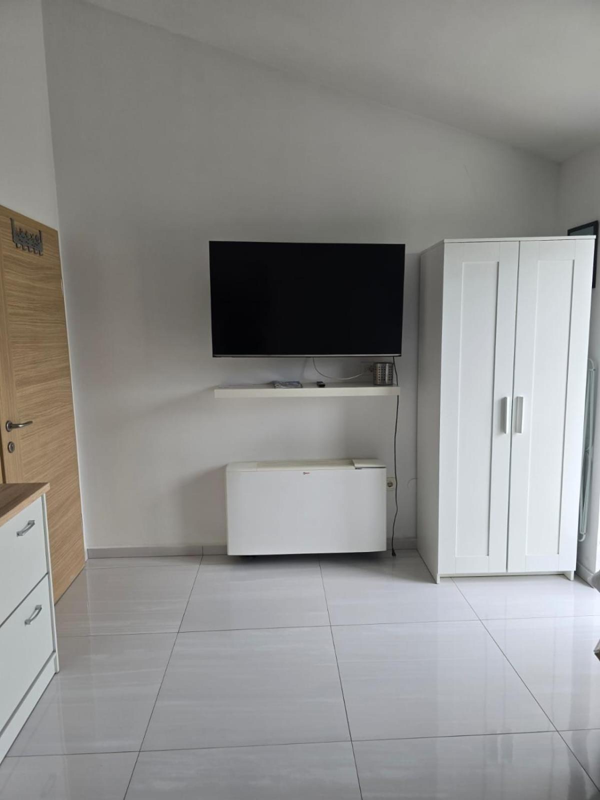 Apartments Sokolovic 크르크 외부 사진