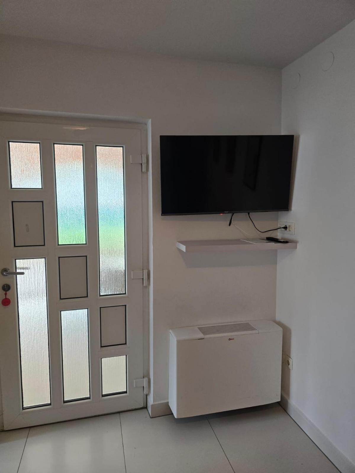 Apartments Sokolovic 크르크 외부 사진