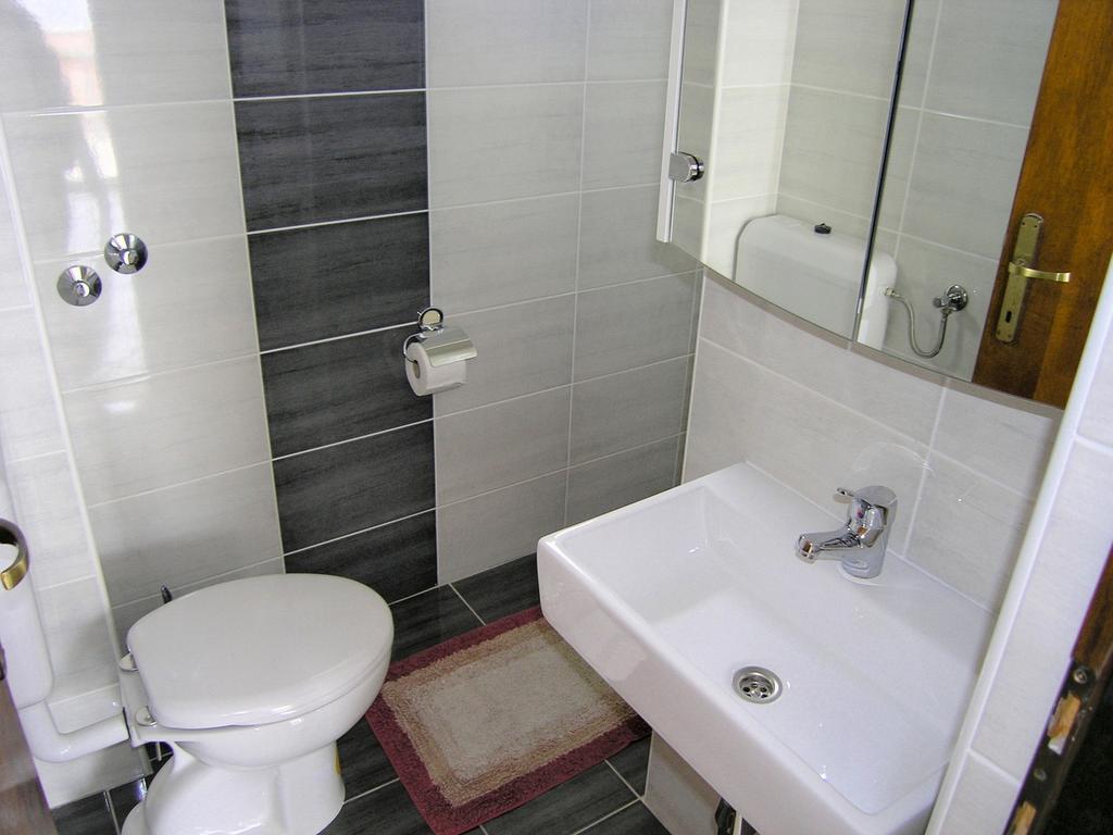 Apartments Sokolovic 크르크 외부 사진